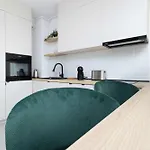 아파트 Hubix - Casa Del Mar C1 2 *
