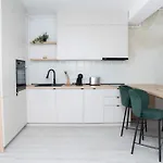 Hubix - Casa Del Mar C1 2 아파트 마마이아