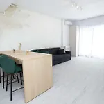 Hubix - Casa Del Mar C1 2 *